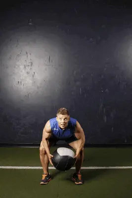 Animation of Backward Medicine Ball Throw