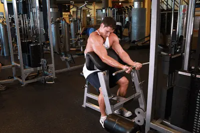 Animation of Cable Preacher Curl