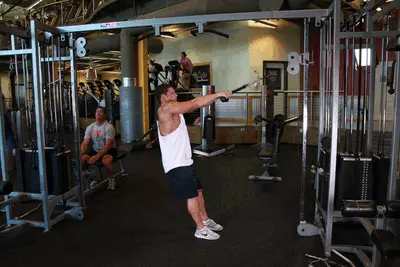 Animation of Cable Rope Rear-Delt Rows