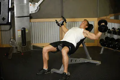 Animation of Incline Dumbbell Flyes - With A Twist