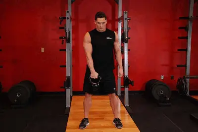 Animation of Kettlebell Hang Clean