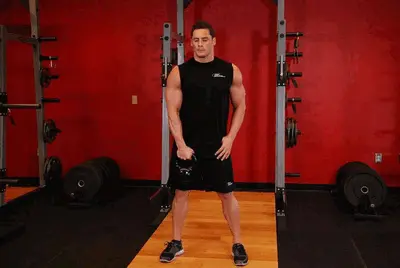 Animation of One-Arm Kettlebell Clean